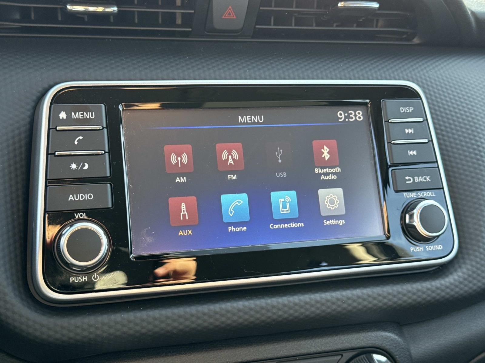 Used 2025 Nissan Kicks Play S FWD image 32