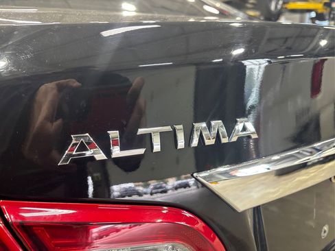 Used 2018 Nissan Altima 2.5 S w/ S Convenience Package image 14