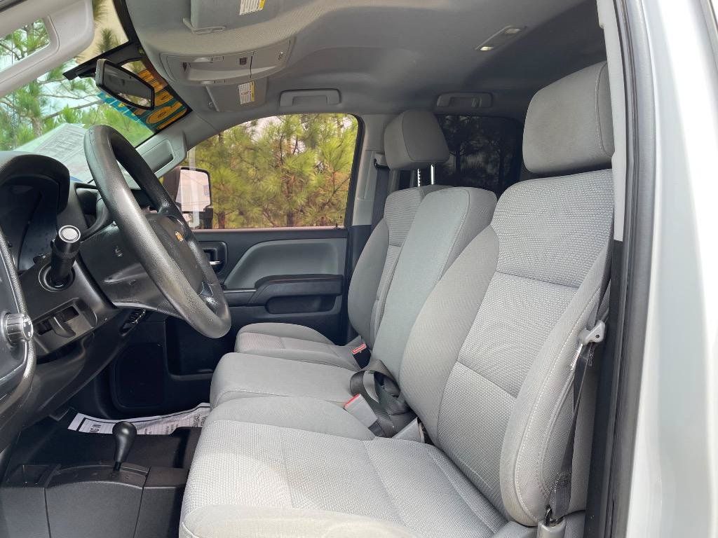 Used 2019 Chevrolet Silverado 2500 W/T w/ WT Convenience Package AWD/4WD image 10