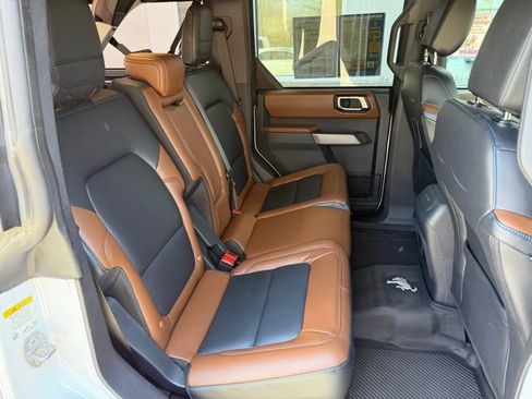 Used 2023 Ford Bronco Outer Banks image 56