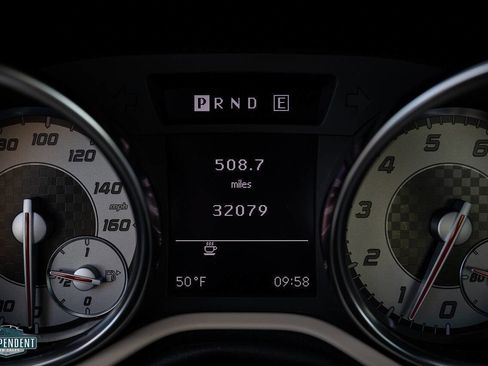 Used 2013 Mercedes-Benz SLK 250 image 22