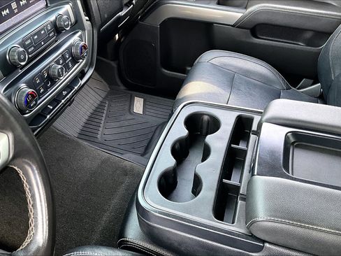 Used 2018 Chevrolet Silverado 1500 LT w/ All Star Edition image 14