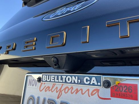 Used 2025 Ford Expedition Tremor AWD/4WD image 23