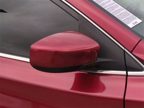 Used 2018 Nissan Sentra SV image 12