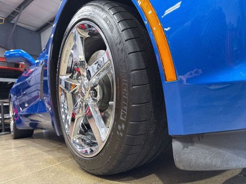 Used 2014 Chevrolet Corvette Stingray Convertible w/ 2LT Preferred Equipment Group image 40