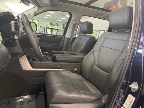 Used 2022 Toyota Tundra Limited w/ TRD Off-Road Package AWD/4WD image 27