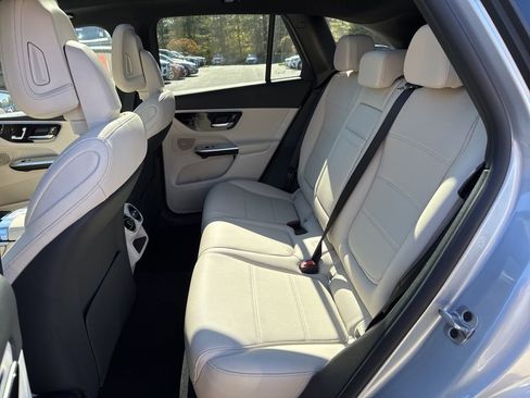 New 2026 Mercedes-Benz GLC 300 4MATIC image 18