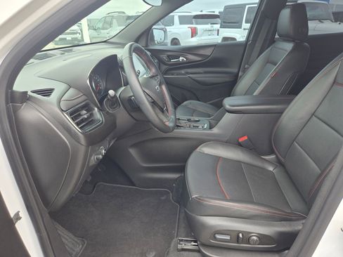 Certified 2024 Chevrolet Equinox RS w/ RS Leather Package FWD image 9
