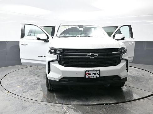 Used 2021 Chevrolet Suburban RST w/ Luxury Package image 60