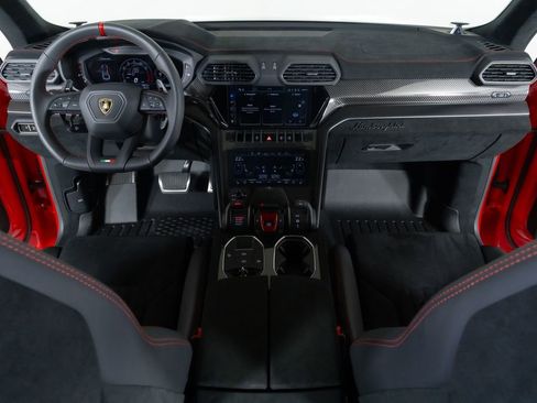 Used 2024 Lamborghini Urus Performante image 30