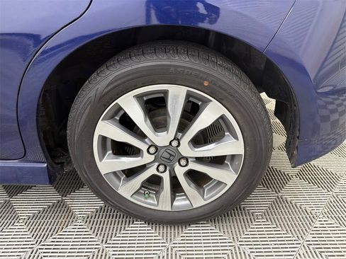 Used 2013 Honda Fit Sport image 20