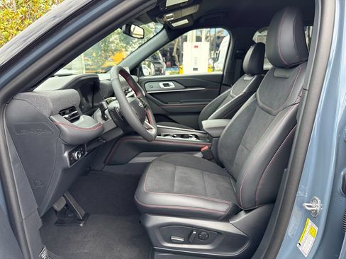 Certified 2026 Ford Explorer ST RWD image 20