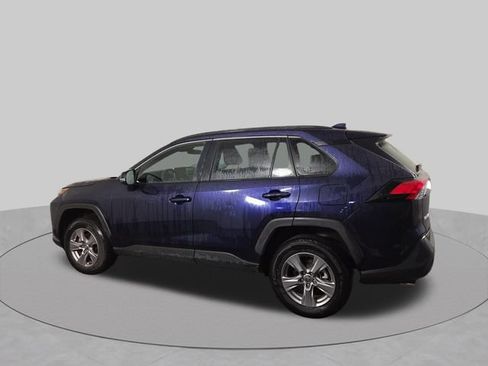 Used 2025 Toyota RAV4 XLE AWD/4WD image 10
