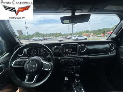 Used 2021 Jeep Wrangler Unlimited Sahara AWD/4WD image 10