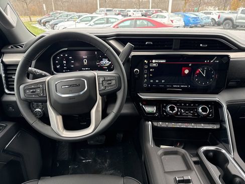 New 2026 GMC Sierra 3500 Denali w/ Denali Reserve Package image 11