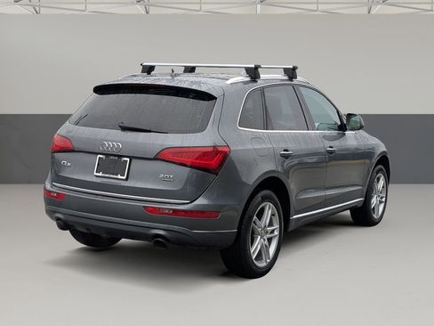 Used 2016 Audi Q5 2.0T Premium Plus w/ Technology Package image 11