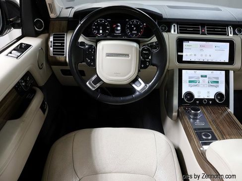 Used 2019 Land Rover Range Rover HSE image 16