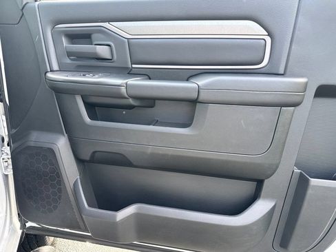 Used 2026 RAM 2500 Tradesman AWD/4WD image 11