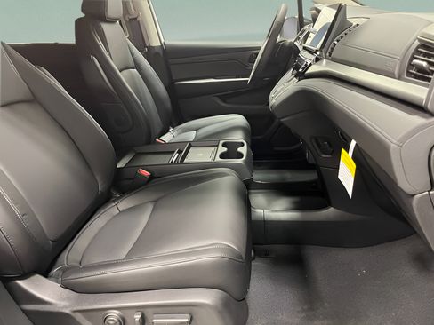 Used 2026 Honda Odyssey EX-L image 28