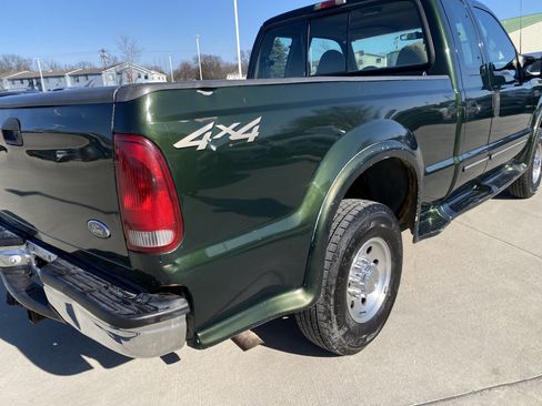 Used 2000 Ford F250 XLT image 6