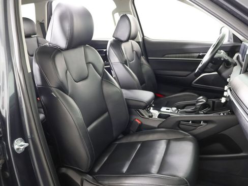 Used 2024 Kia Telluride EX X-Line AWD/4WD image 33