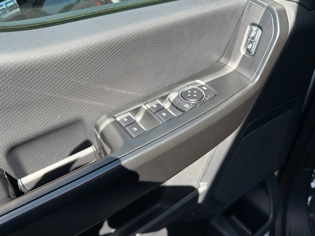 Used 2025 Ford F150 STX AWD/4WD image 11