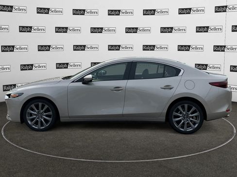 Used 2025 MAZDA MAZDA3 s FWD image 3