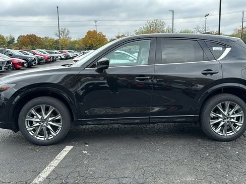 New 2025 MAZDA CX-5 AWD 2.5 S w/ Premium Plus Pkg image 5
