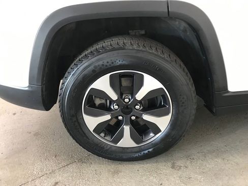 Used 2024 Jeep Grand Cherokee Limited 4xe image 50