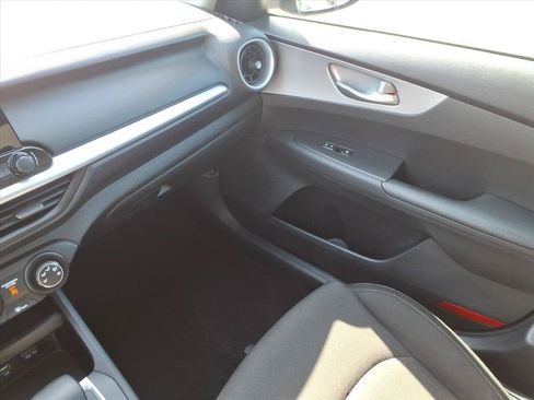 Used 2023 Kia Forte LXS FWD image 34