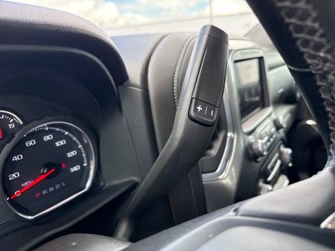 Used 2023 Chevrolet Silverado 2500 LT AWD/4WD image 28