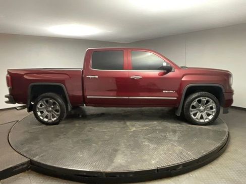 Used 2016 GMC Sierra 1500 Denali w/ Denali Ultimate Package image 9