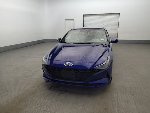Used 2023 Hyundai Elantra SEL image 15