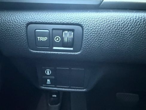 Used 2019 Honda Accord EX image 17
