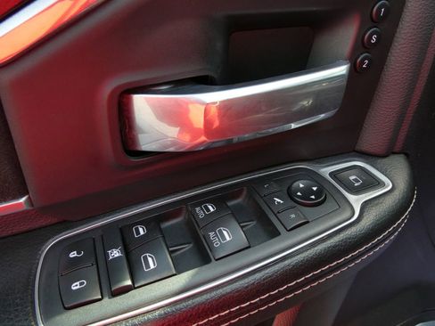 Used 2020 RAM 2500 Laramie AWD/4WD image 26