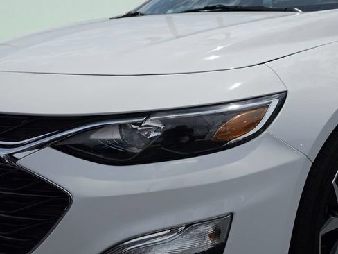 Used 2024 Chevrolet Malibu RS FWD image 18