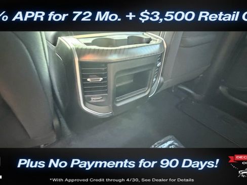 New 2026 RAM 1500 4x4 Crew Cab image 15