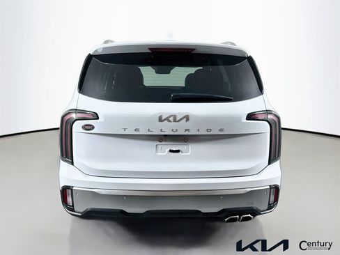Certified 2025 Kia Telluride SX w/ SX Captain's Chair Package FWD image 6