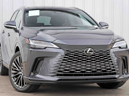 Used 2024 Lexus RX 450h AWD w/ Convenience Package image 4