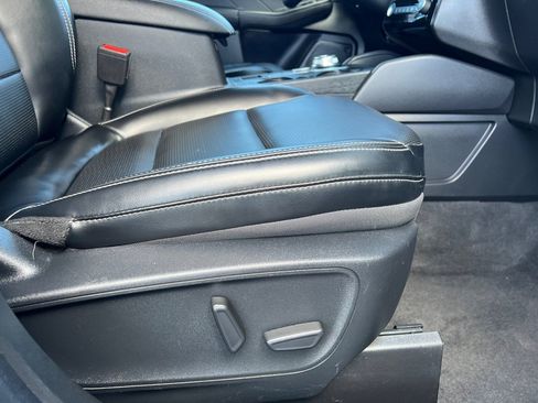 Used 2024 Ford Escape Platinum image 22