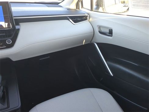 Certified 2026 Toyota Corolla Cross L image 17