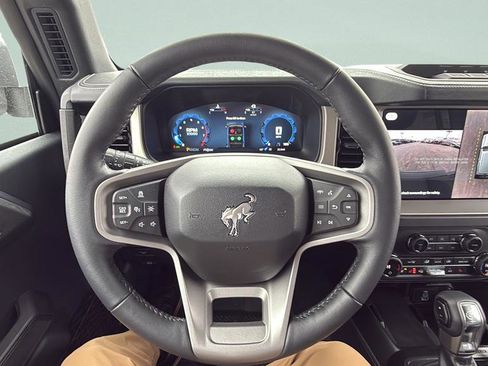New 2026 Ford Bronco Outer Banks w/ Sasquatch Package AWD/4WD image 22