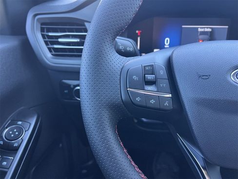 New 2026 Ford Escape ST-Line w/ Tech Pack #1 image 9