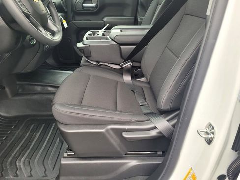 New 2026 Chevrolet Silverado 1500 W/T w/ WT Value Package AWD/4WD image 11