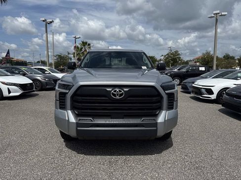 Used 2022 Toyota Tundra SR5 w/ SR5 Convenience Package RWD image 9