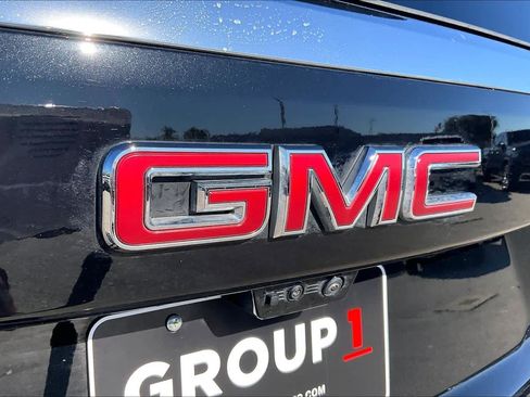 Certified 2025 GMC Yukon Elevation w/ Technology Package image 29