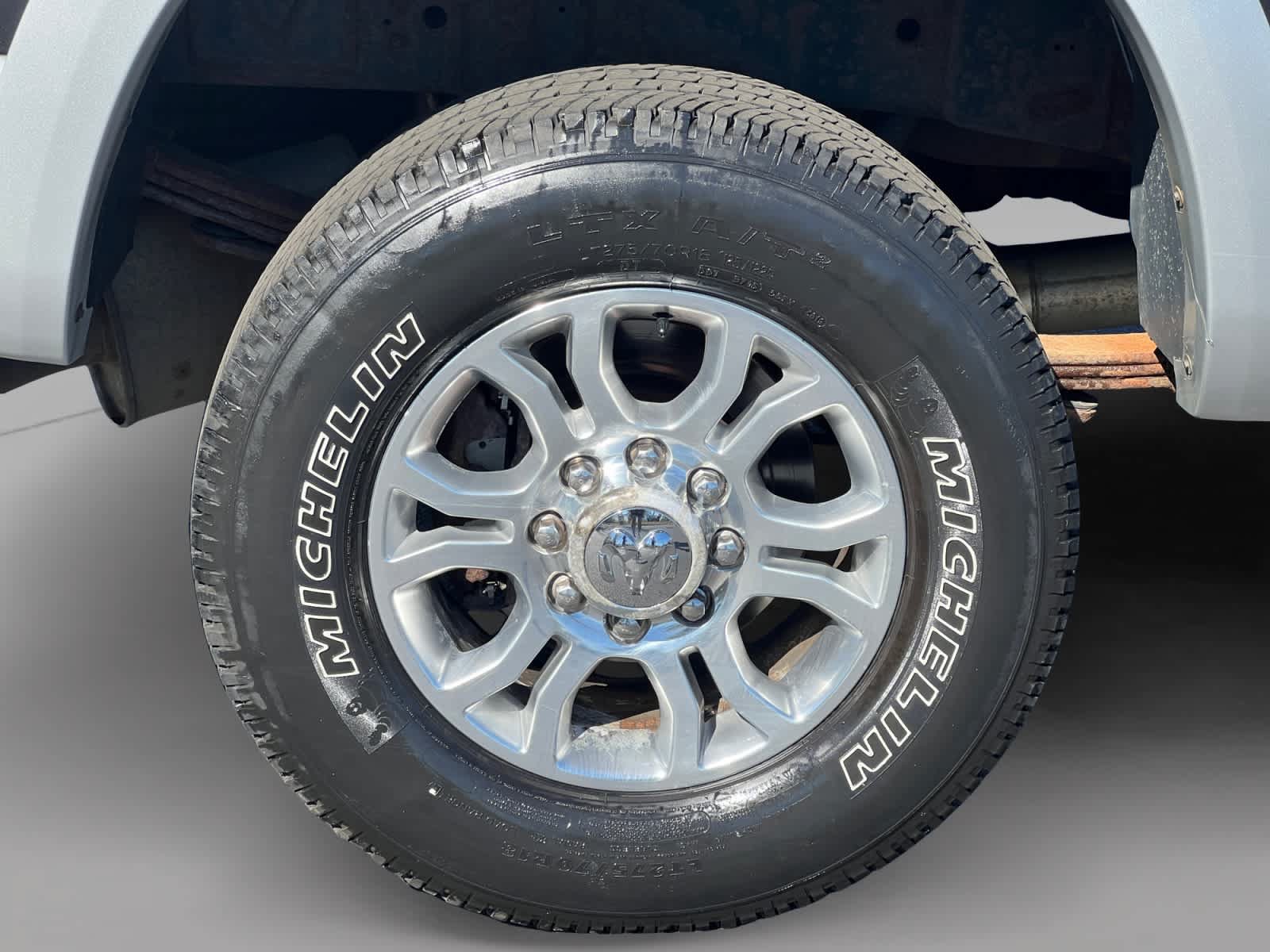 Used 2015 RAM 3500 Laramie w/ Snow Chief Group AWD/4WD image 18