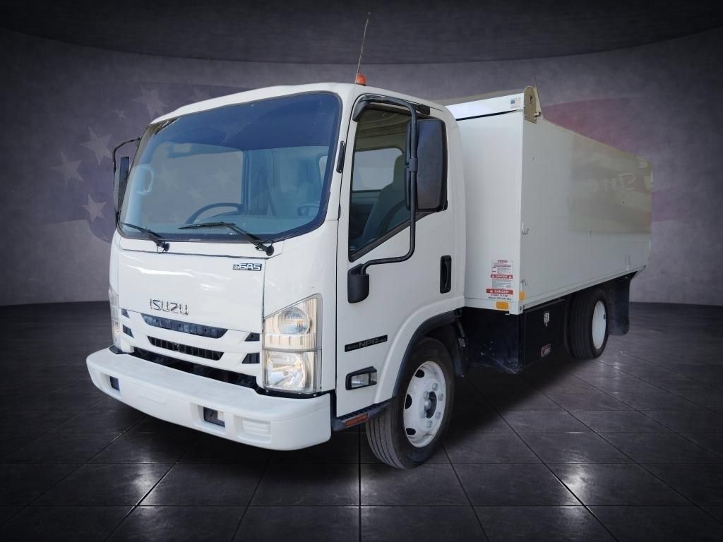 Used 2020 Isuzu NPR RWD image 27