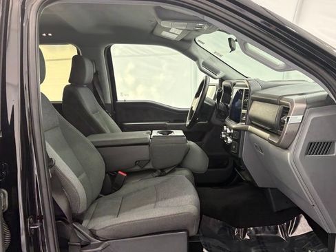 Used 2025 Ford F150 XLT w/ Equipment Group 301A Standard AWD/4WD image 21