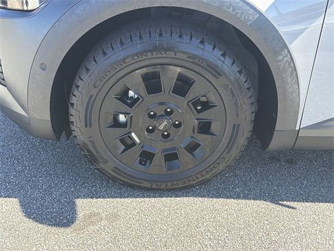 New 2025 Hyundai Ioniq 5 XRT image 11